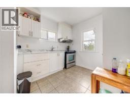 1531 WINDSOR AVENUE - 13