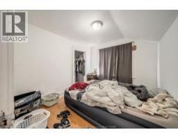 1531 WINDSOR AVENUE - 23