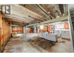 1531 WINDSOR AVENUE - 29