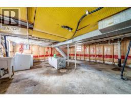 1531 WINDSOR AVENUE - 31