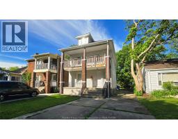 721-723 CAMPBELL AVENUE - 1