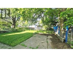 721-723 CAMPBELL AVENUE - 30