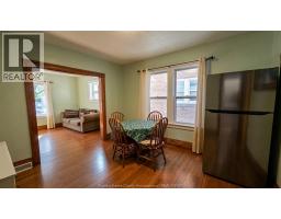 721-723 CAMPBELL AVENUE - 8