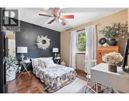 426 KING STREET East - 23