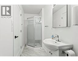 1467 GUILDWOOD CRESCENT - 24