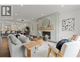 3161 MCROBBIE - 16
