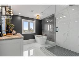 3161 MCROBBIE - 21