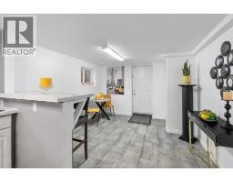 1491 ELLROSE AVENUE - 35