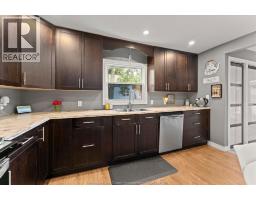9755 Gracey Sideroad - 12