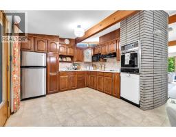 2849 BYNG ROAD - 6