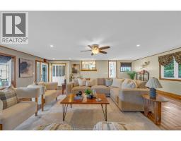 9525 WALKER ROAD - 10