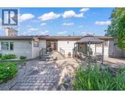 9525 WALKER ROAD - 30