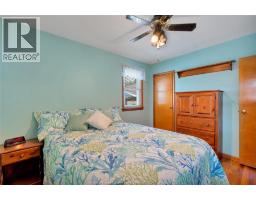 2820 Askin AVENUE - 16