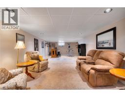 2820 Askin AVENUE - 19