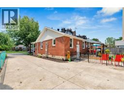 2820 Askin AVENUE - 3