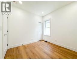 651 BROCK STREET - 13