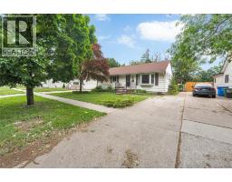 2032 FORD BOULEVARD - 3