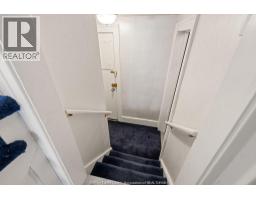 2203 VICTORIA - 24