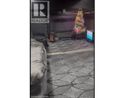 1133 ERIE STREET - 9
