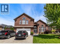 242 DONALD CRESCENT - 2