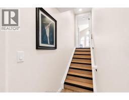 242 DONALD CRESCENT - 20