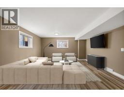 242 DONALD CRESCENT - 30