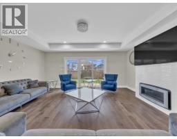 157 TOWNSVIEW - 10