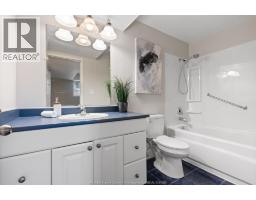 1157 ST. PAUL AVENUE - 12