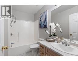 1157 ST. PAUL AVENUE - 8