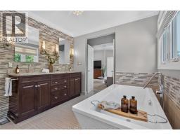 220 EASTLAWN - 30
