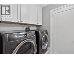 220 EASTLAWN - 32