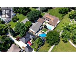 220 EASTLAWN - 46