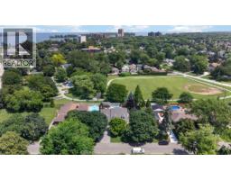 220 EASTLAWN - 49