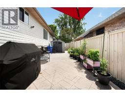 9692 MANITOU CRESCENT - 10