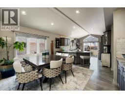 9692 MANITOU CRESCENT - 16