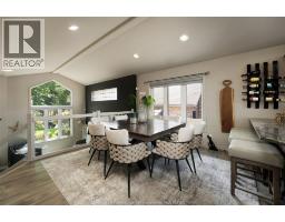9692 MANITOU CRESCENT - 18