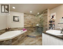 9692 MANITOU CRESCENT - 29