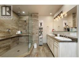 9692 MANITOU CRESCENT - 30