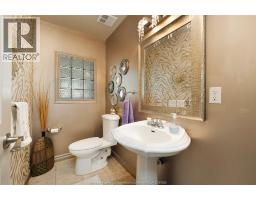 9692 MANITOU CRESCENT - 31