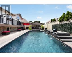 9692 MANITOU CRESCENT - 8