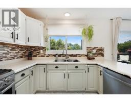 387 REAUME ROAD - 16