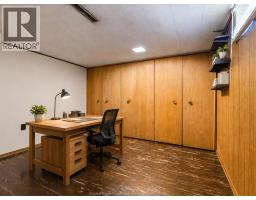 3800 ROSEMOUNT AVENUE - 14