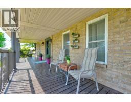 323 COUNTY RD 27 East - 6
