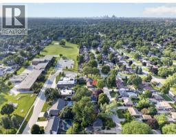 3621 MCKAY AVENUE - 33