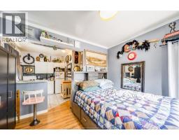 655 CHILVER RD. - 21