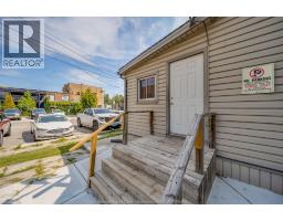 655 CHILVER RD. - 41