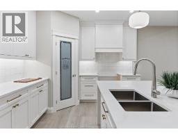 77 PEREIRA DRIVE - 6