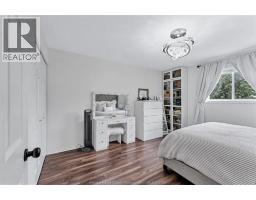 12589 HORWOOD CRESCENT - 13