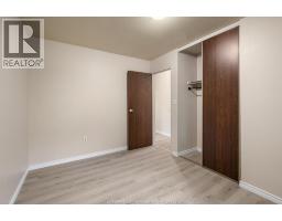 105 KIM COURT - 12