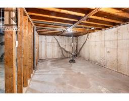 105 KIM COURT - 22